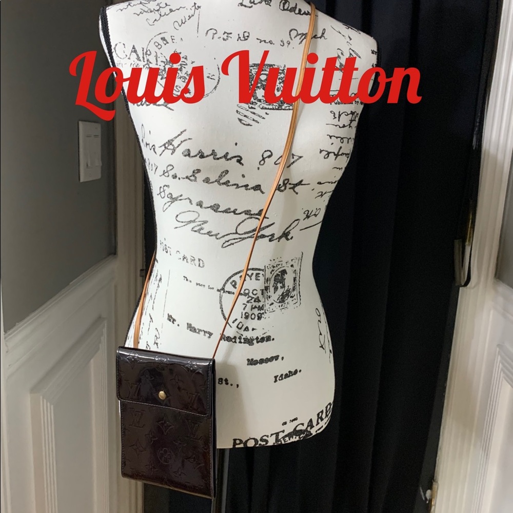 ❤️ AUTHENTIC LOUIS VUITTON VERNIS KENMARE POUCH